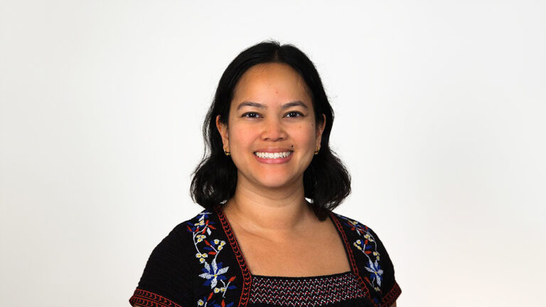Headshot of Amy Watve