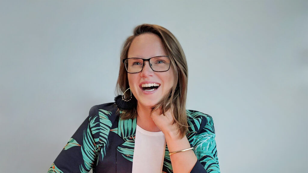 Headshot of Alexandra Thulin