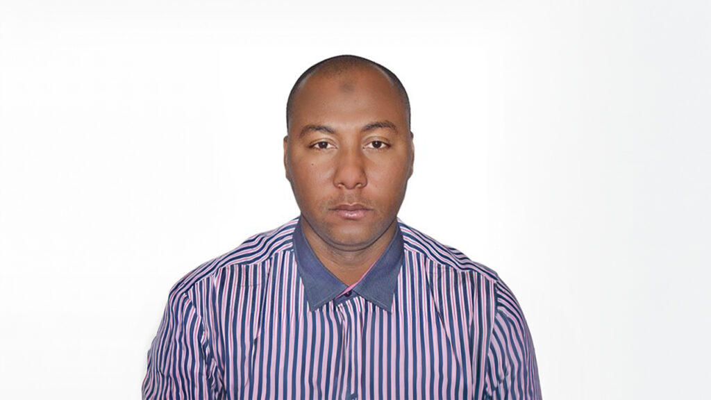 Headshot of Ousmane Barry