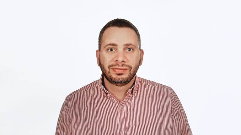 Headshot of Amjad Hindaileh