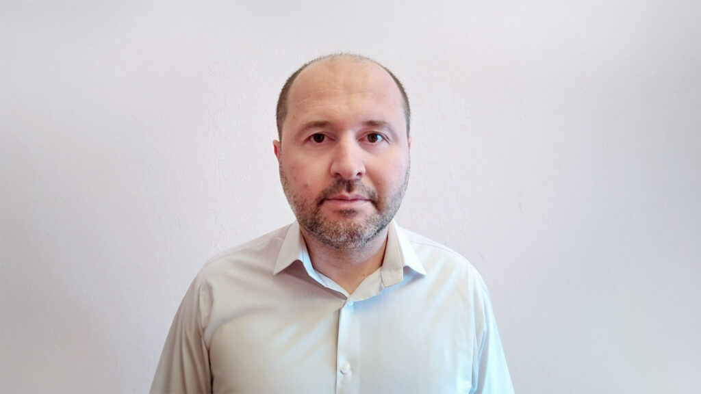 Headshot of Irakli Chogovadze