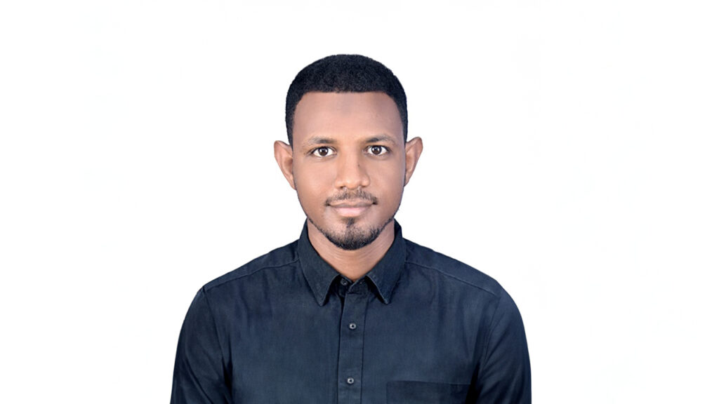 Headshot of Mohamed Bouha Hassan